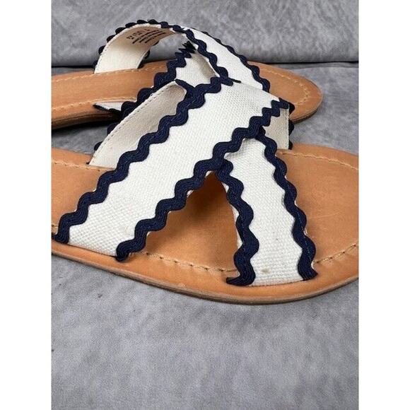 Draper James Women Piper Flat Slide Sandals Size 7 Fabric White and Blue - Picture 2 of 6
